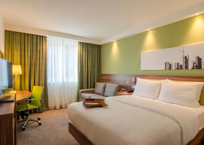 Hampton By Hilton Frankfurt City Centre