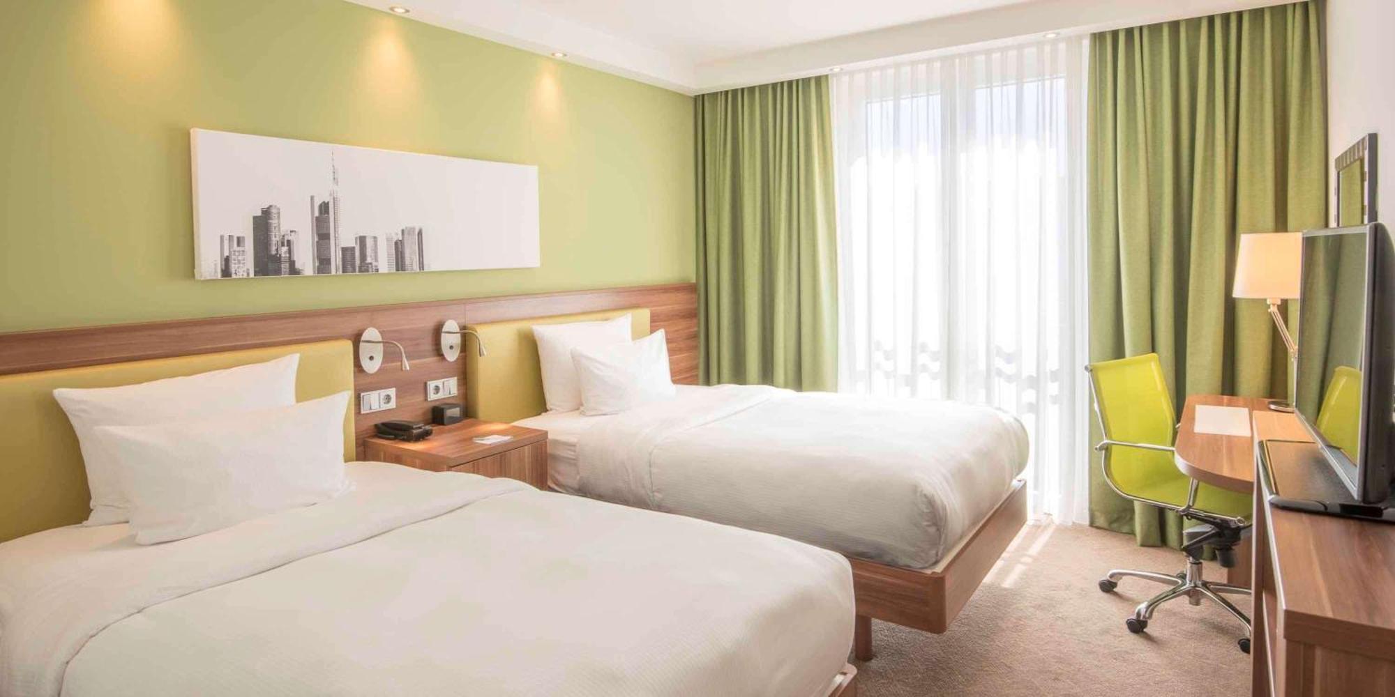 Hampton By Hilton Frankfurt Centre Отель