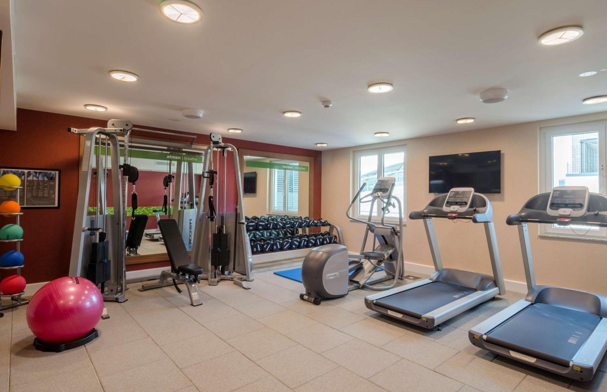 Hampton By Hilton Frankfurt Centre Отель Франкфурт-на-Майне