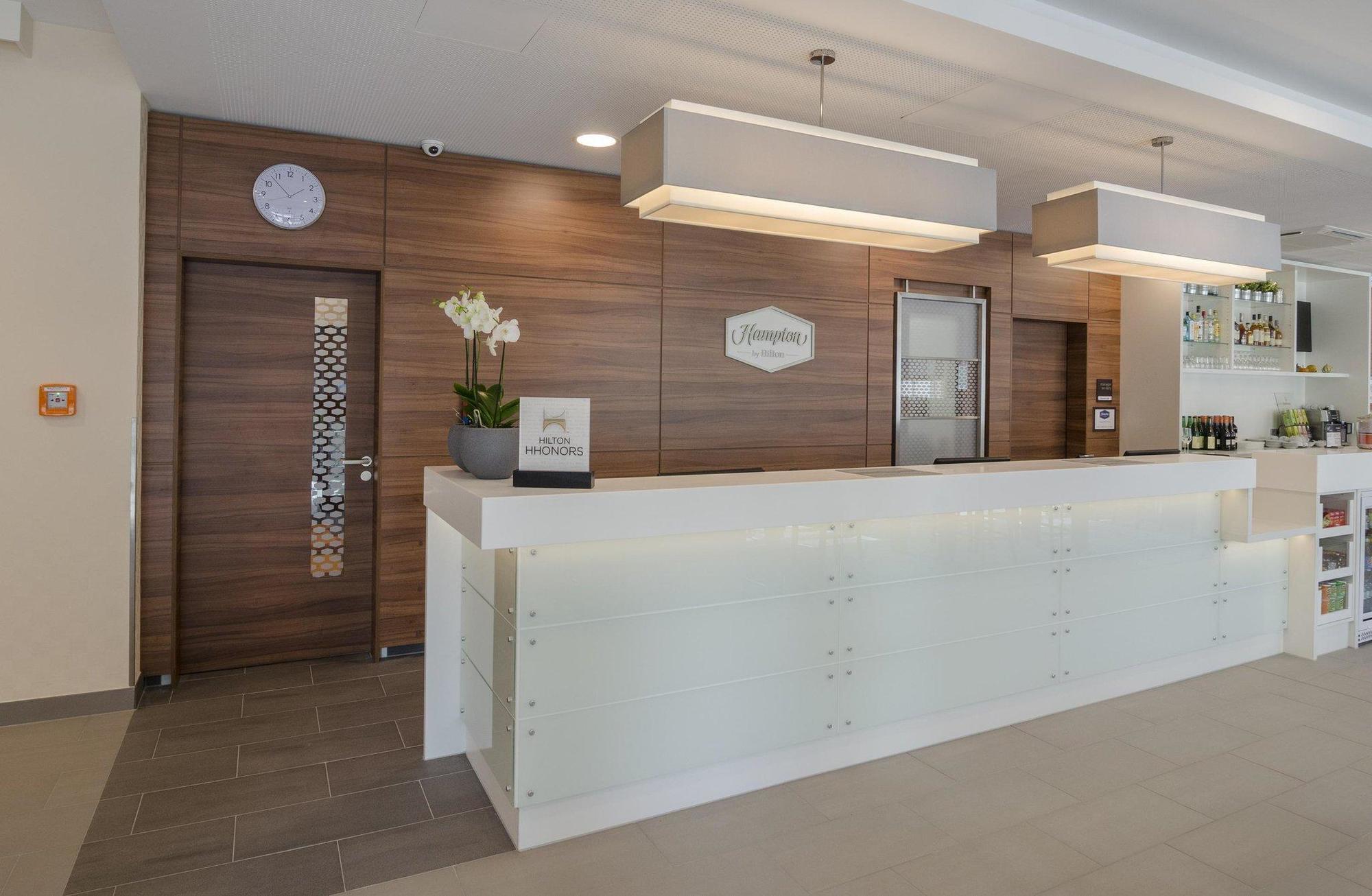 Hampton By Hilton Frankfurt Centre 3* Франкфурт-на-Майне