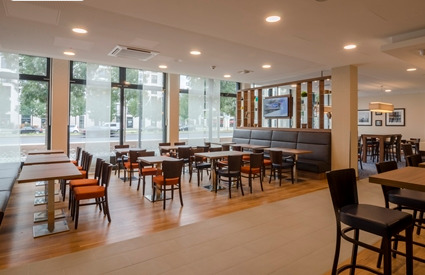 Отель Hampton By Hilton Frankfurt Centre